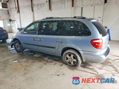 Drugie zdjęcie samochodu z przodu: 2005 DODGE GRAND CARAVAN SE VIN:1D4GP24R85B165923 - miniatura
