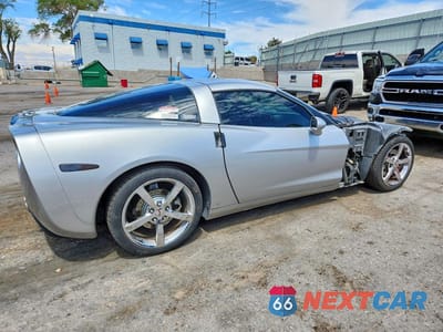 Trzecie zdjęcie samochodu z tyłu: 2008 CHEVROLET CORVETTE VIN:1G1YY25W985102277 - miniatura
