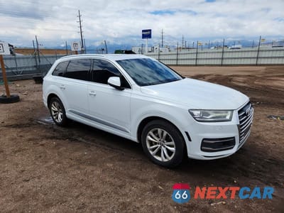 Czwarte zdjęcie samochodu z boku: 2017 AUDI Q7 PREMIUM VIN:WA1AAAF77HD008171 - miniatura