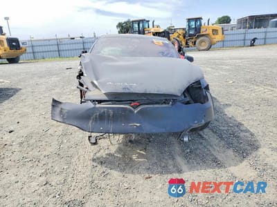 Piąte zdjęcie samochodu w środku: 2020 TESLA MODEL S VIN:5YJSA1E20LF416206 - miniatura
