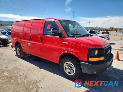 Czwarte zdjęcie samochodu z boku: 2015 GMC SAVANA G2500 VIN:1GTW7FCFXF1279517 - miniatura