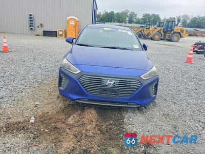 Piąte zdjęcie samochodu w środku: 2019 HYUNDAI IONIQ LIMITED VIN:KMHC05LC5KU110419 - miniatura