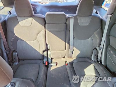 Zdjęcie 10 z 13 samochodu: 2017 JEEP CHEROKEE LATITUDE VIN:1C4PJMCS6HW625804 - miniatura