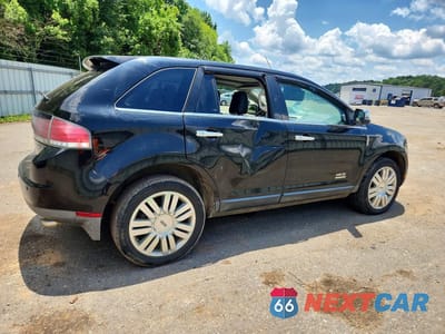 Trzecie zdjęcie samochodu z tyłu: 2008 LINCOLN MKX VIN:2LMDU68C08BJ27011 - miniatura