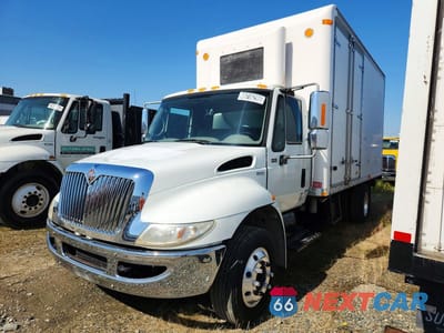 2011 INTERNATIONAL 4000 4300 LP 1HTMYSKM7BH324639 - główne zdjęcie licytacji z USA - miniatura