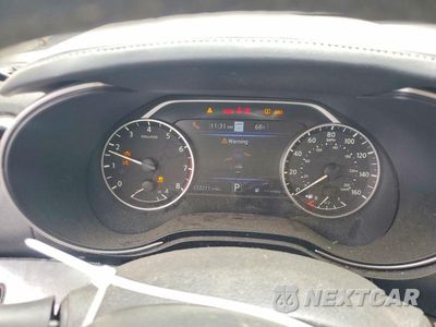 Zdjęcie 9 z 12 samochodu: 2021 NISSAN MAXIMA SV VIN:1N4AA6CV1MC505180 - miniatura
