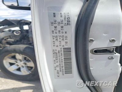 Zdjęcie 12 z 12 samochodu: 2015 RAM 1500 ST VIN:1C6RR7KM2FS691302 - miniatura