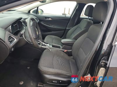 Zdjęcie 7 z 12 samochodu: 2017 CHEVROLET CRUZE LT VIN:1G1BE5SM3H7122872 - miniatura