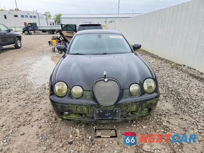 Piąte zdjęcie samochodu w środku: 2003 JAGUAR S-TYPE R VIN:SAJEA03V031M53447 - miniatura