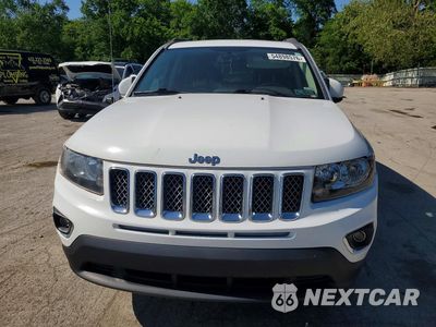 Piąte zdjęcie samochodu w środku: 2017 JEEP COMPASS VIN:1C4NJDEB2GD545656 - miniatura