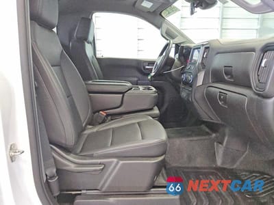 Zdjęcie 10 z 12 samochodu: 2023 CHEVROLET SILVERADO C1500 VIN:3GCNAAEK7PG335488 - miniatura