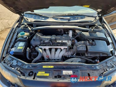 Zdjęcie 11 z 12 samochodu: 2004 VOLVO S60 VIN:YV1RS61T042326379 - miniatura
