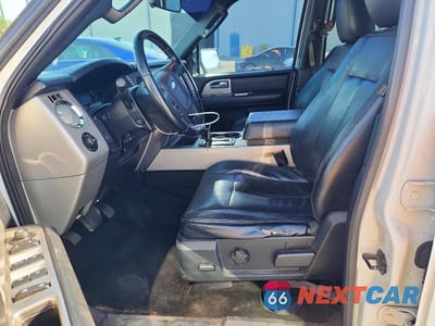 Zdjęcie 7 z 14 samochodu: 2017 FORD EXPEDITION XLT VIN:1FMJU1HT6HEA11723 - miniatura