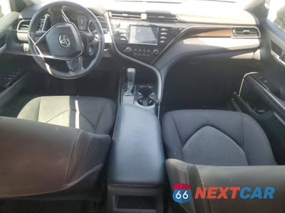 Zdjęcie 8 z 12 samochodu: 2019 TOYOTA CAMRY LE VIN:4T1B11HK3KU259302 - miniatura