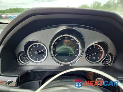 Zdjęcie 9 z 12 samochodu: 2010 MERCEDES-BENZ E 350 4MATIC VIN:WDDHF8HB8AA151594 - miniatura