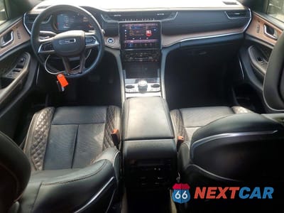 Zdjęcie 8 z 14 samochodu: 2025 JEEP GRAND CHEROKEE SUMMIT VIN:1C4RJHEG2S8768480 - miniatura