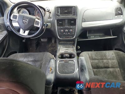 Zdjęcie 8 z 14 samochodu: 2016 DODGE GRAND CARAVAN SXT VIN:2C4RDGCG5GR171923 - miniatura