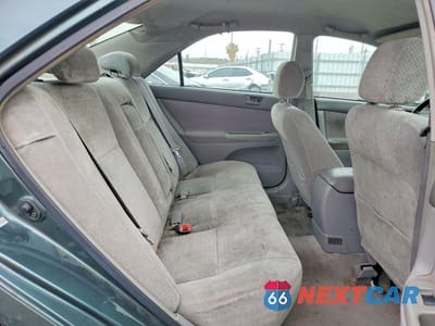 Zdjęcie 10 z 12 samochodu: 2002 TOYOTA CAMRY LE VIN:JTDBE32K420117173 - miniatura