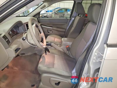 Zdjęcie 7 z 13 samochodu: 2009 JEEP GRAND CHEROKEE LAREDO VIN:1J8HR48P49C552638 - miniatura