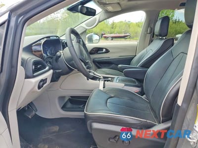 Zdjęcie 7 z 13 samochodu: 2022 CHRYSLER PACIFICA LIMITED VIN:2C4RC1GG5NR234316 - miniatura