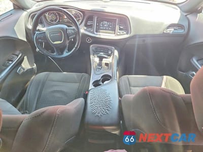 Zdjęcie 8 z 13 samochodu: 2015 DODGE CHALLENGER SXT VIN:2C3CDZAG6FH855182 - miniatura