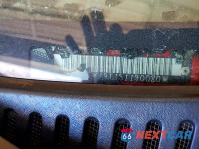 Zdjęcie 12 z 12 samochodu: 2003 CHEVROLET SILVERADO K1500 VIN:2GCEK19T131190080 - miniatura