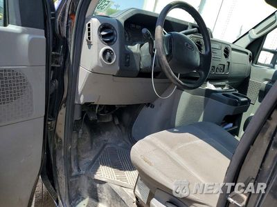 Zdjęcie 8 z 12 samochodu: 2016 FORD E450 BOX TRUCK VIN:1FDWE4FLXGDC07725 - miniatura