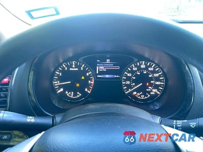 Zdjęcie 8 z 10 samochodu: 2018 NISSAN ALTIMA 2.5 S VIN:1N4AL3AP2JC479052 - miniatura