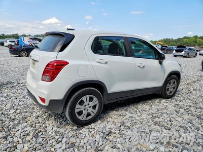 Trzecie zdjęcie samochodu z tyłu: 2017 CHEVROLET TRAX LS VIN:KL7CJKSB5HB225189 - miniatura