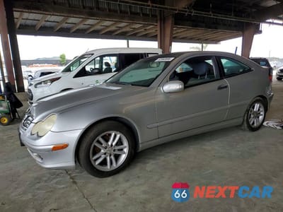2002 MERCEDES-BENZ C 230K SPORT COUPE WDBRN47J12A214683 - główne zdjęcie licytacji z USA - miniatura