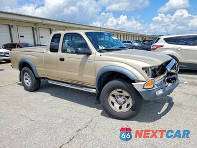 Czwarte zdjęcie samochodu z boku: 2003 TOYOTA TACOMA XTRACAB PRERUNNER VIN:5TESM92NX3Z170509 - miniatura