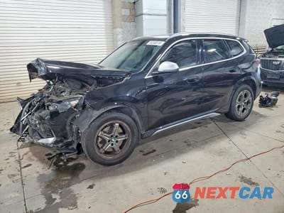 2024 BMW X1 XDRIVE28I WBX73EF09R5Y55762 - główne zdjęcie licytacji z USA - miniatura