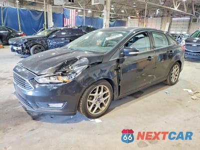 2015 FORD FOCUS SE 1FADP3F27FL218408 - główne zdjęcie licytacji z USA - miniatura