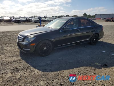 2013 MERCEDES-BENZ C 250 WDDGF4HB5DR242722 - główne zdjęcie licytacji z USA - miniatura