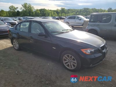 Czwarte zdjęcie samochodu z boku: 2006 BMW 325 I VIN:WBAVB13536PT17278 - miniatura