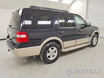 Trzecie zdjęcie samochodu z tyłu: 2008 FORD EXPEDITION EDDIE BAUER VIN:1FMFU17568LA81792 - miniatura