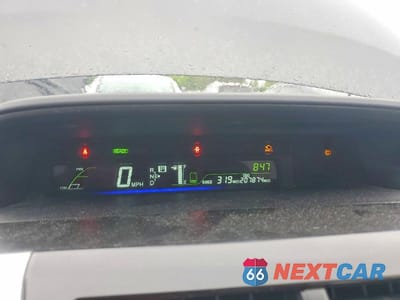 Zdjęcie 9 z 12 samochodu: 2014 TOYOTA PRIUS V THREE VIN:JTDZN3EU8EJ011447 - miniatura
