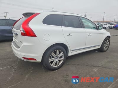 Trzecie zdjęcie samochodu z tyłu: 2017 VOLVO XC60 T5 INSCRIPTION VIN:YV440MDU2H2009432 - miniatura