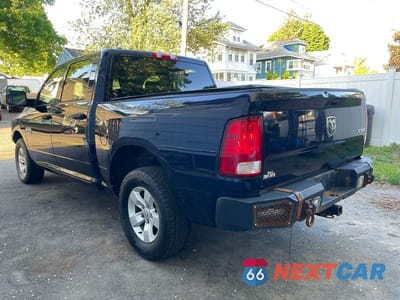 Trzecie zdjęcie samochodu z tyłu: 2013 RAM 1500 ST VIN:1C6RR7KT9DS586261 - miniatura
