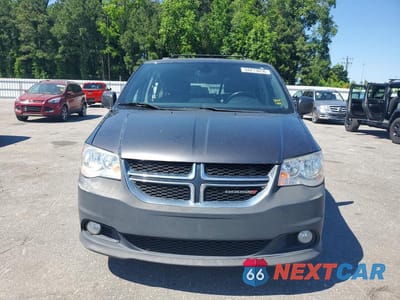 Piąte zdjęcie samochodu w środku: 2018 DODGE GRAND CARAVAN SXT VIN:2C4RDGCG7JR206582 - miniatura