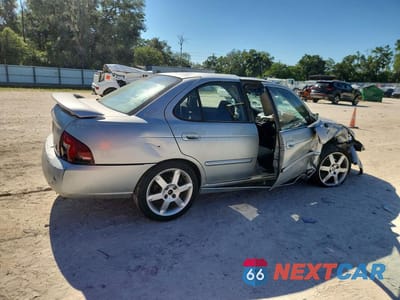Trzecie zdjęcie samochodu z tyłu: 2004 NISSAN SENTRA SE-R SPEC V VIN:3N1AB51D64L729564 - miniatura