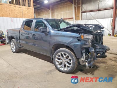 Czwarte zdjęcie samochodu z boku: 2019 CHEVROLET SILVERADO K1500 RST VIN:3GCUYEED1KG169266 - miniatura