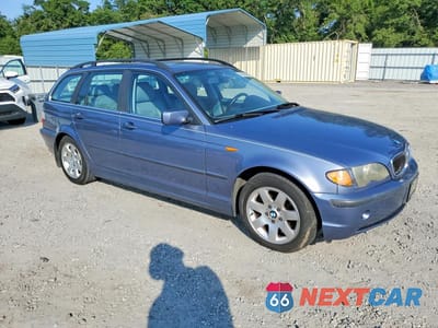 Czwarte zdjęcie samochodu z boku: 2002 BMW 325 IT VIN:WBAEN33462PC10233 - miniatura