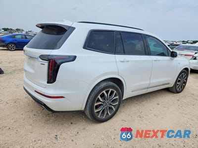 Trzecie zdjęcie samochodu z tyłu: 2023 CADILLAC XT6 SPORT VIN:1GYKPGRS7PZ109184 - miniatura