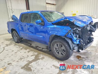 Czwarte zdjęcie samochodu z boku: 2025 NISSAN FRONTIER SV VIN:1N6ED1EJ6SN617973 - miniatura