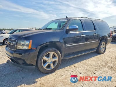 2014 CHEVROLET SUBURBAN C1500 LTZ 1GNSCKE08ER149089 - główne zdjęcie licytacji z USA - miniatura