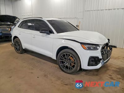 Czwarte zdjęcie samochodu z boku: 2022 AUDI SQ5 PREMIUM PLUS VIN:WA1B4AFY3N2134961 - miniatura