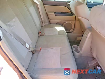 Zdjęcie 10 z 12 samochodu: 2011 JEEP PATRIOT SPORT VIN:1J4NF1GB2BD217640 - miniatura