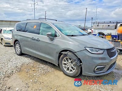 Czwarte zdjęcie samochodu z boku: 2022 CHRYSLER PACIFICA TOURING L VIN:2C4RC1BG6NR142400 - miniatura