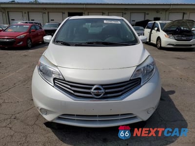 Piąte zdjęcie samochodu w środku: 2016 NISSAN VERSA NOTE SV VIN:3N1CE2CP7GL399055 - miniatura